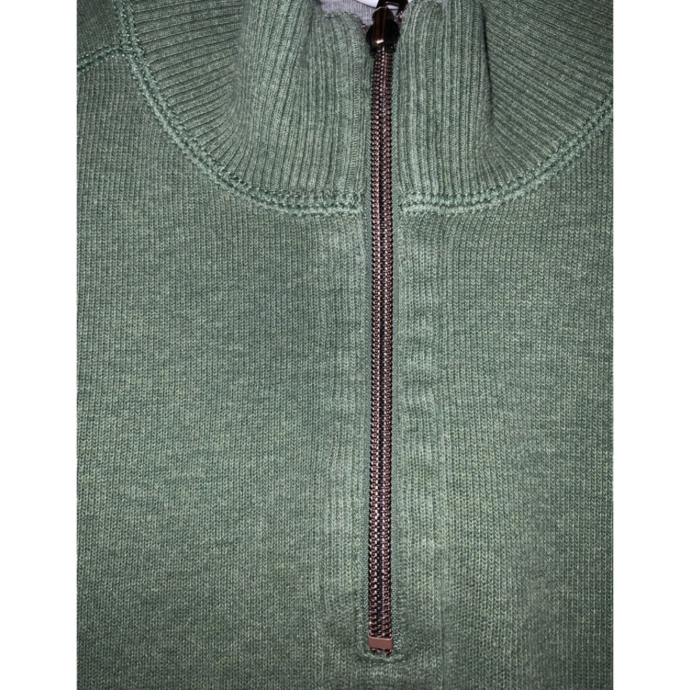 Tommy Bahama ~ Green 1/2 zip collared sweater / sweatshirt - Picture 4 of 10